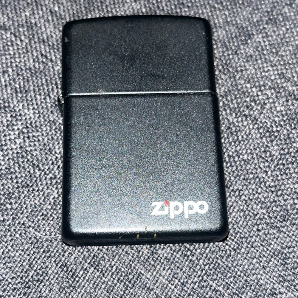 Zippo Black Lighter